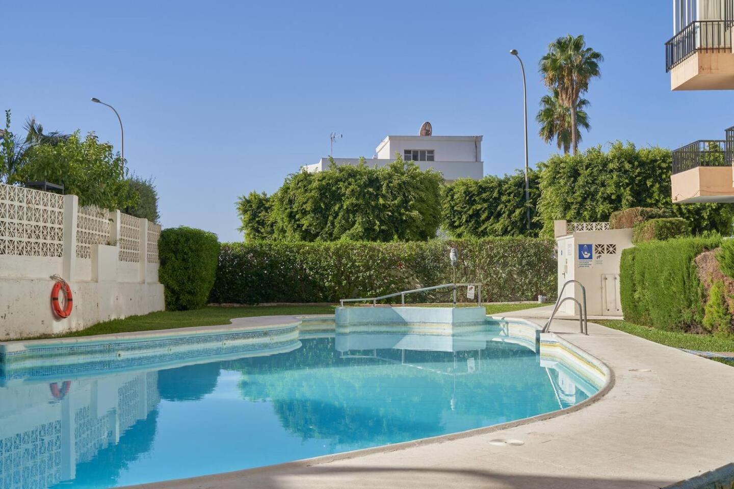 Apartamentos Albaida Nerja Exterior foto